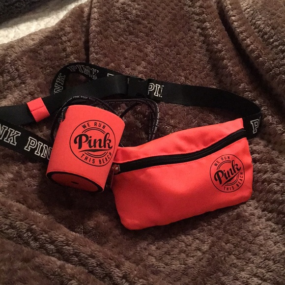 fanny pack with cup holder